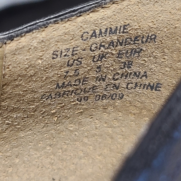 Liz Claiborne Black Pumps size 7.5 - Picture 7 of 9